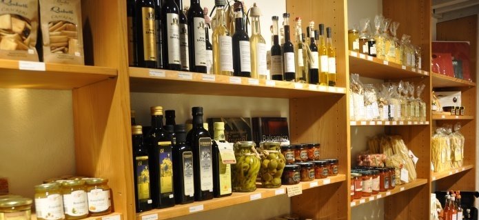 001Delikatessen_Blumenladen_Geschenke_Gartenbau_Gärtnerei_ZimmermannFlaach_Flaach1