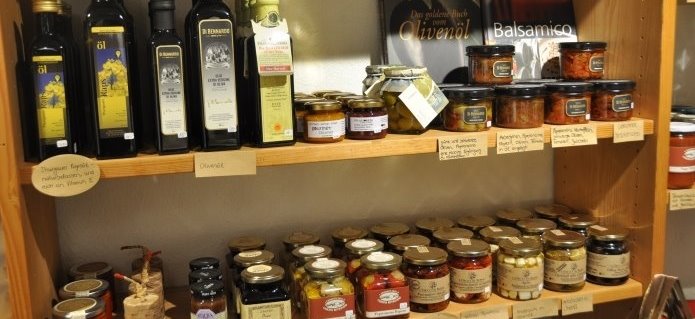 003Delikatessen_Blumenladen_Geschenke_Gartenbau_ZimmermannFlaach_Flaach