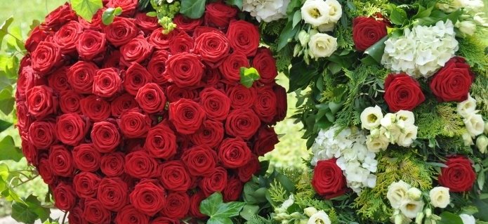 003Trauerherz_Trauerfloristik_Blumenladen_ZimmermannFlaach_Flaach